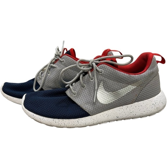 MEN’S NikeiD Roshe Running Sneaker Shoes, Size 7.5  Gray Blue Red - Picture 1 of 11
